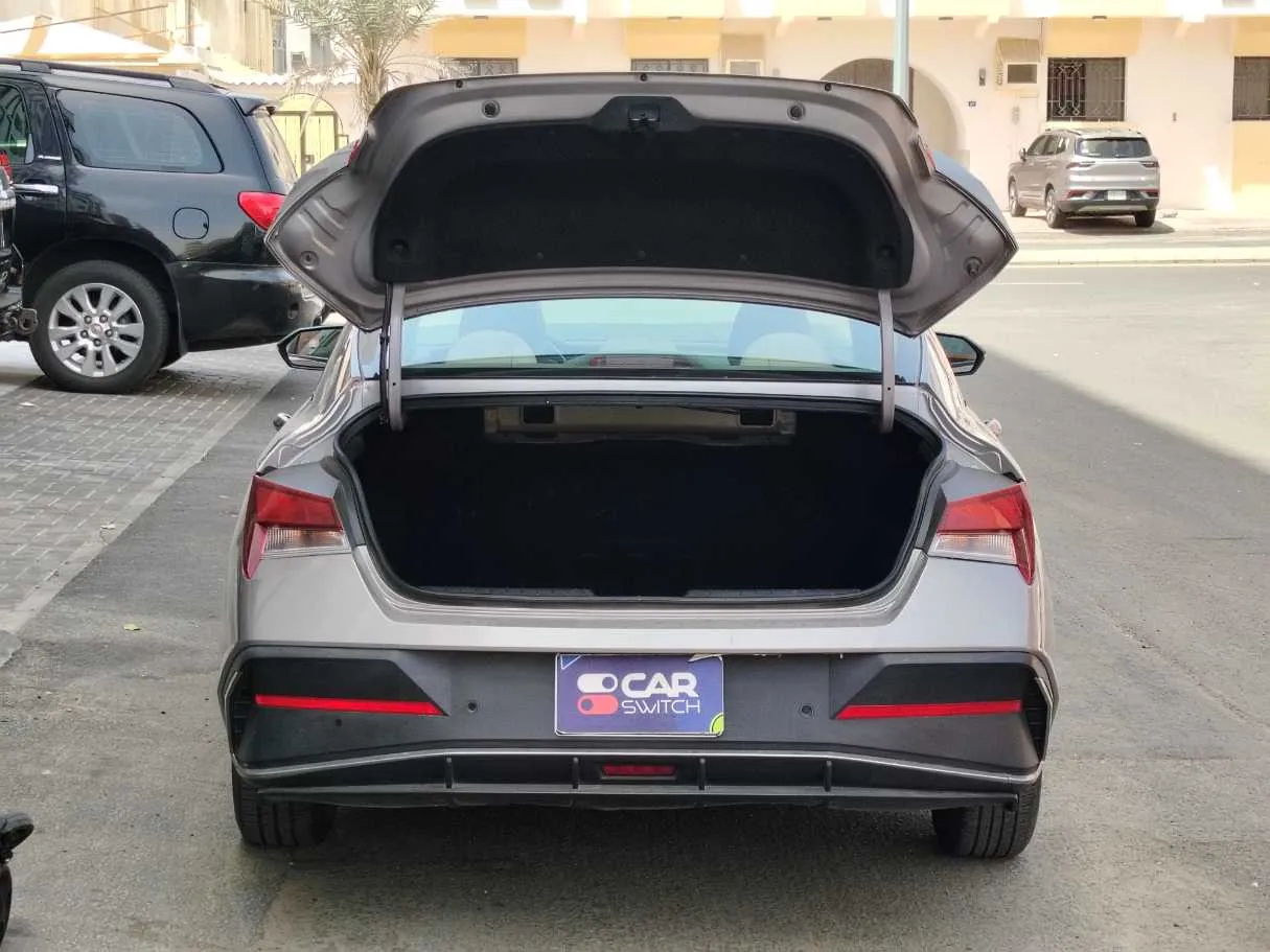 Car image 22