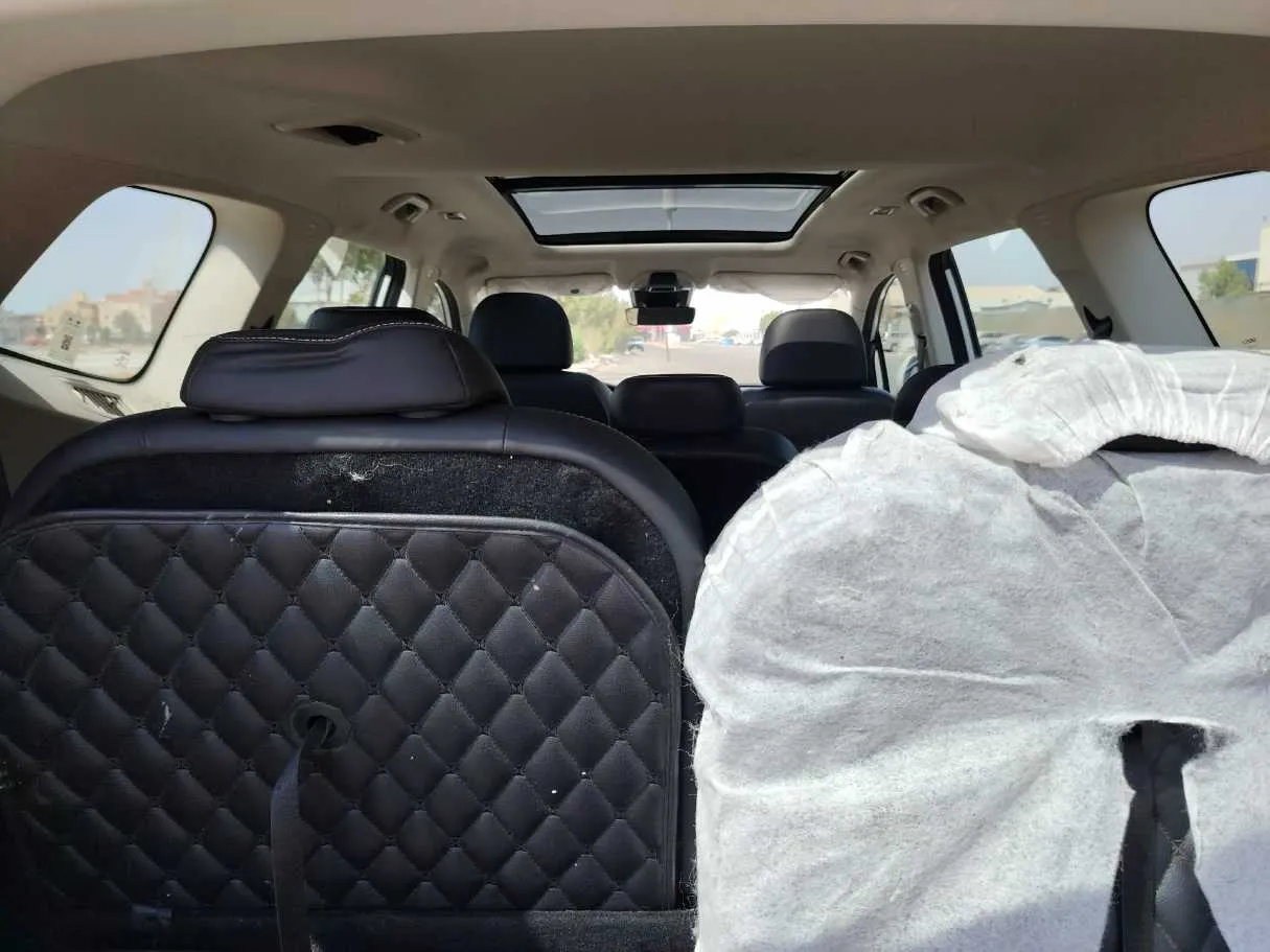 Car image 33
