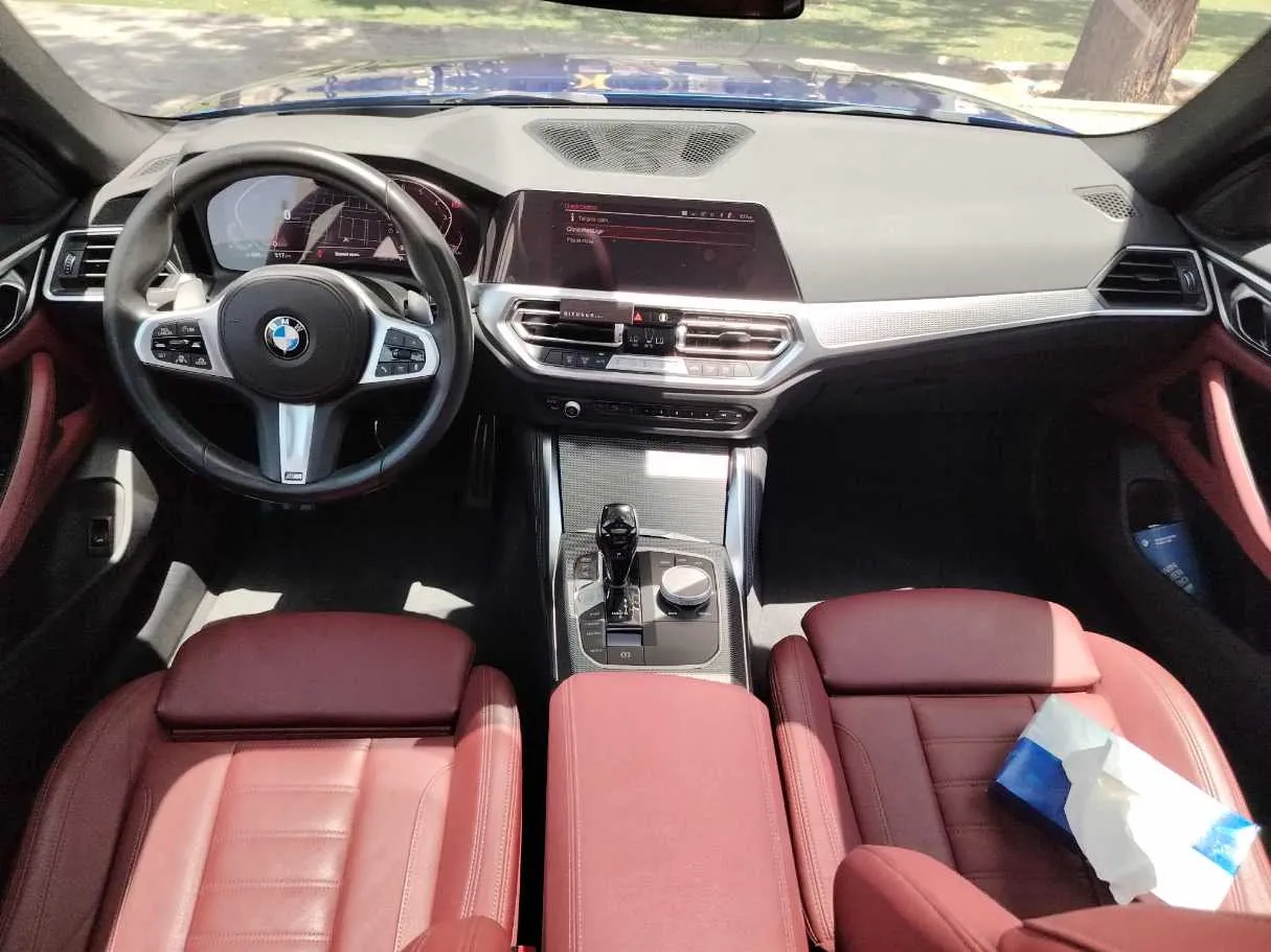 Car image 21