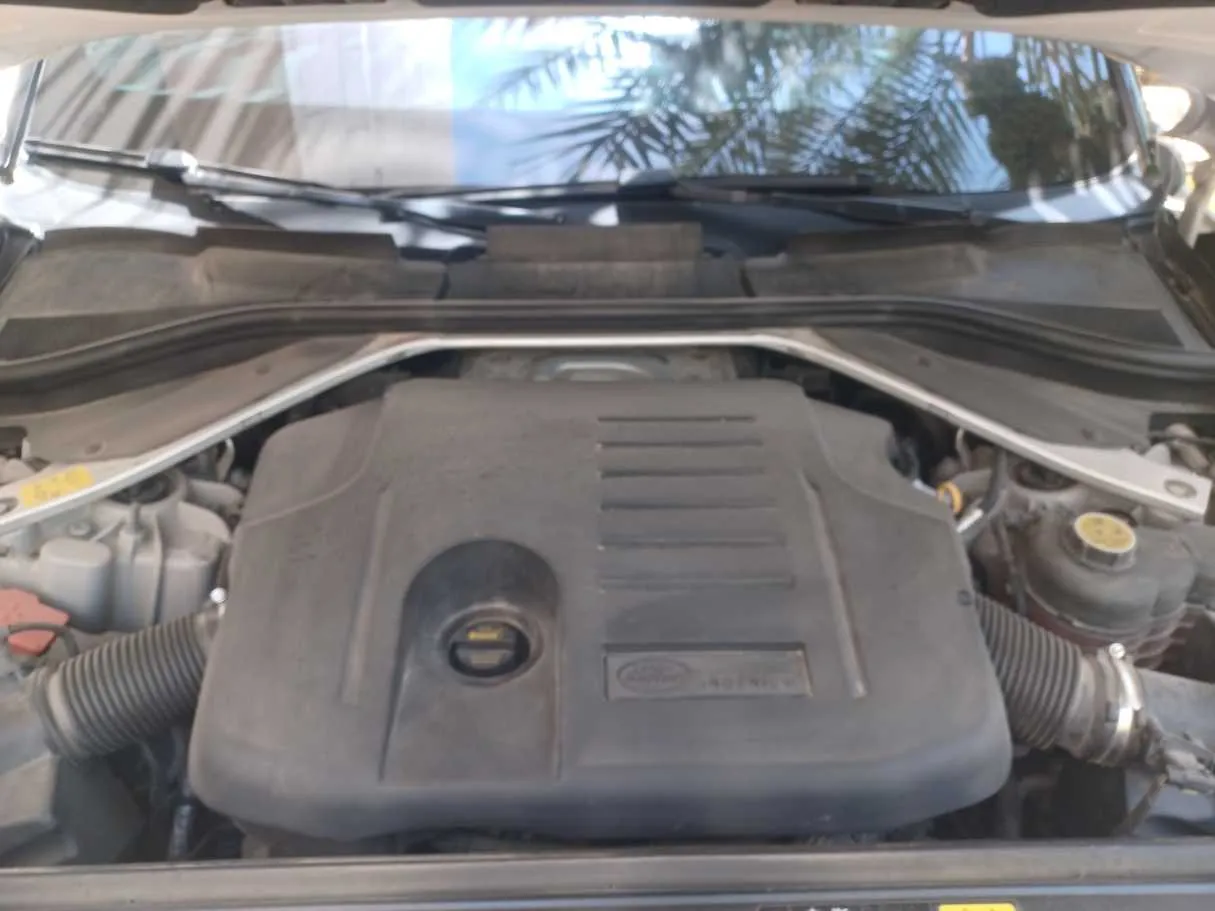 Car image 22