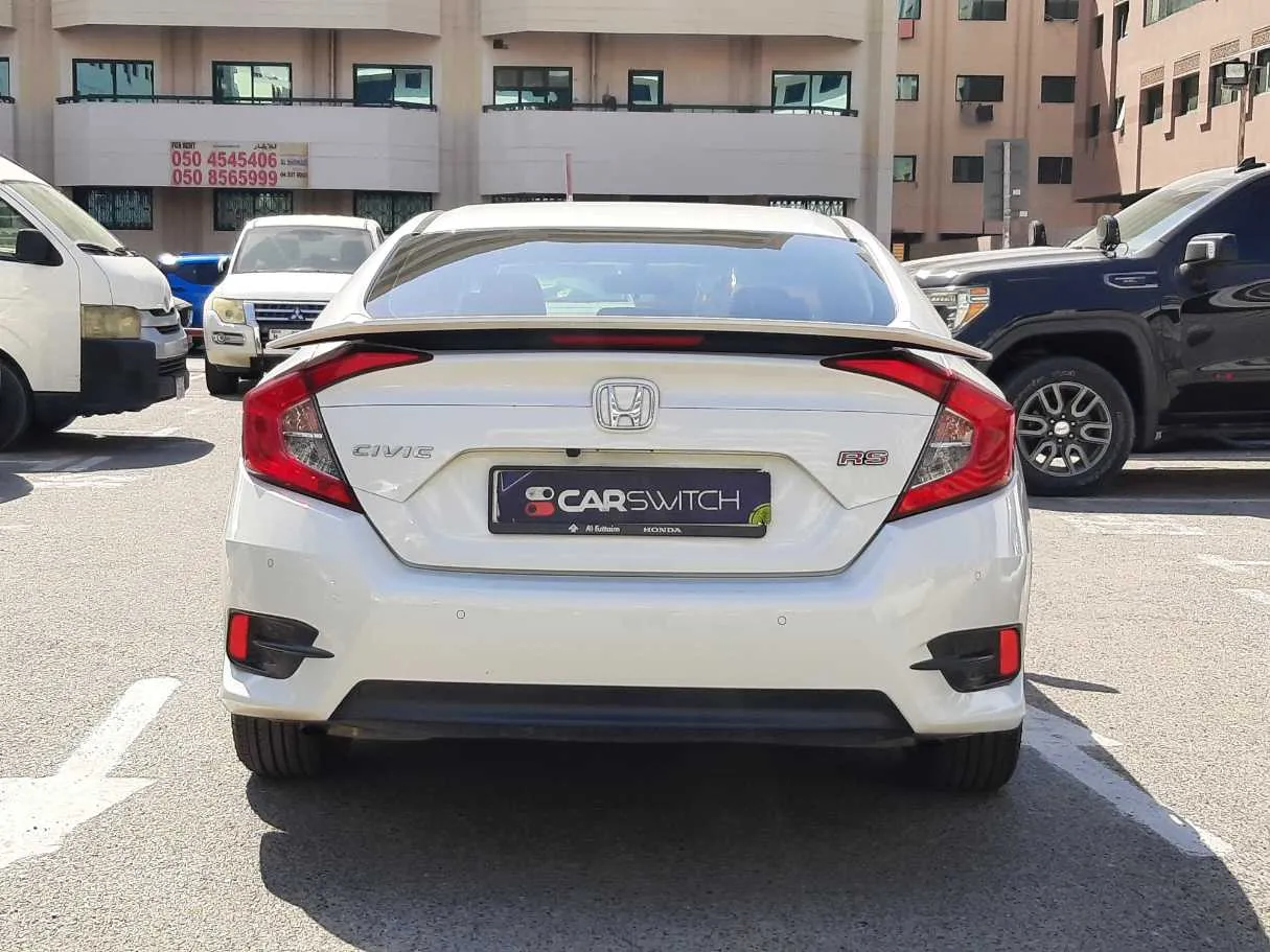 Car image 6