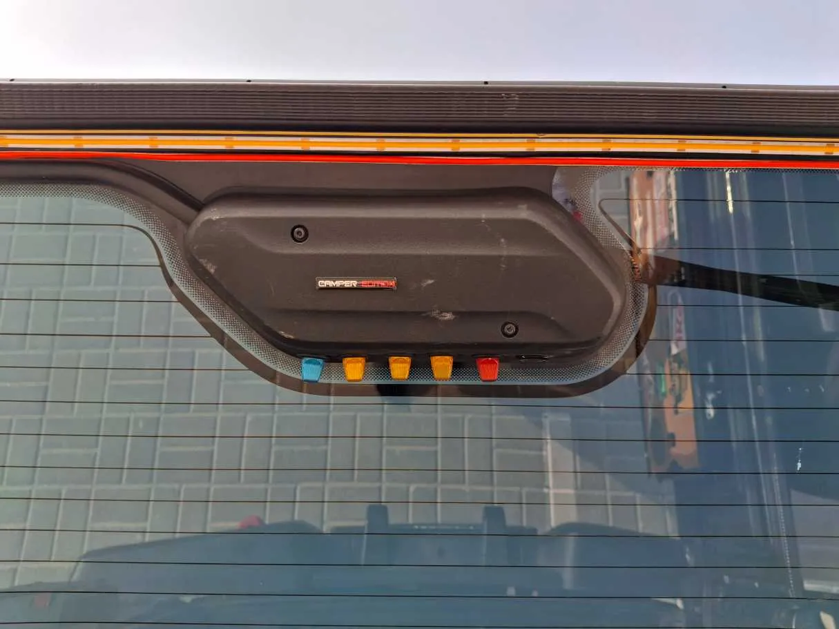 Car image 21