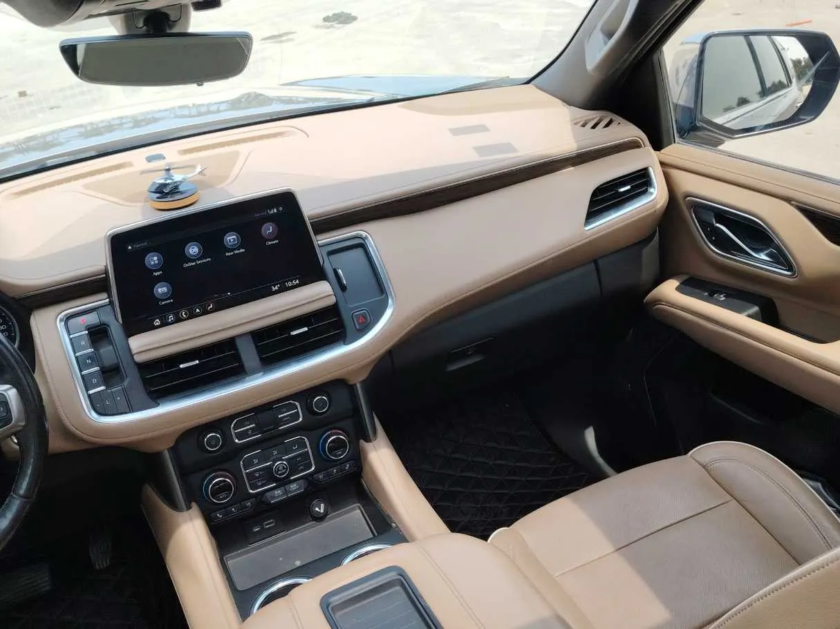 Car image 22