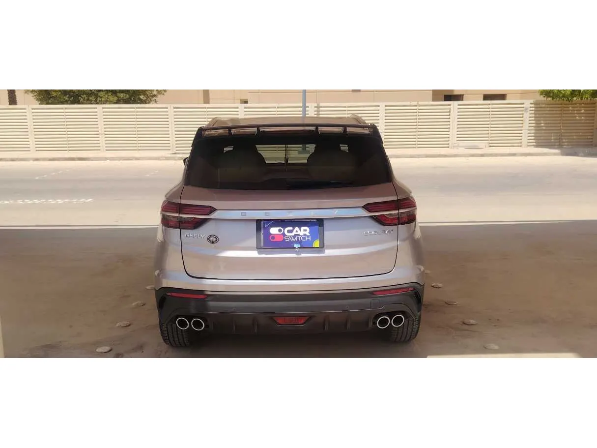 Car image 6