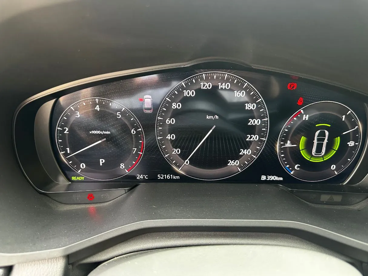 Car image 22