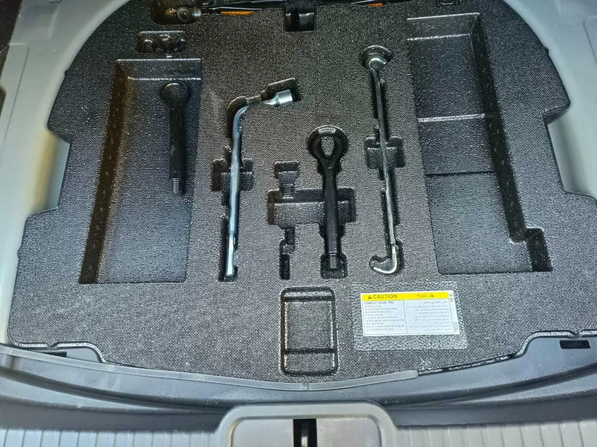 Car image 39