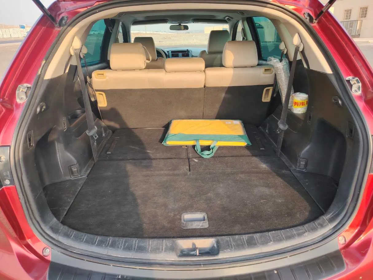 Car image 24