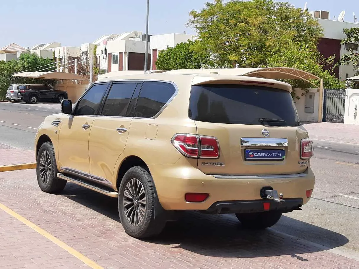 Car image 7