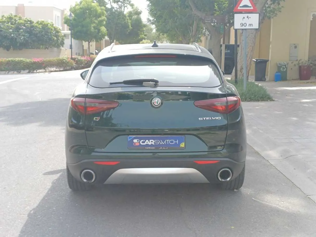 Car image 6