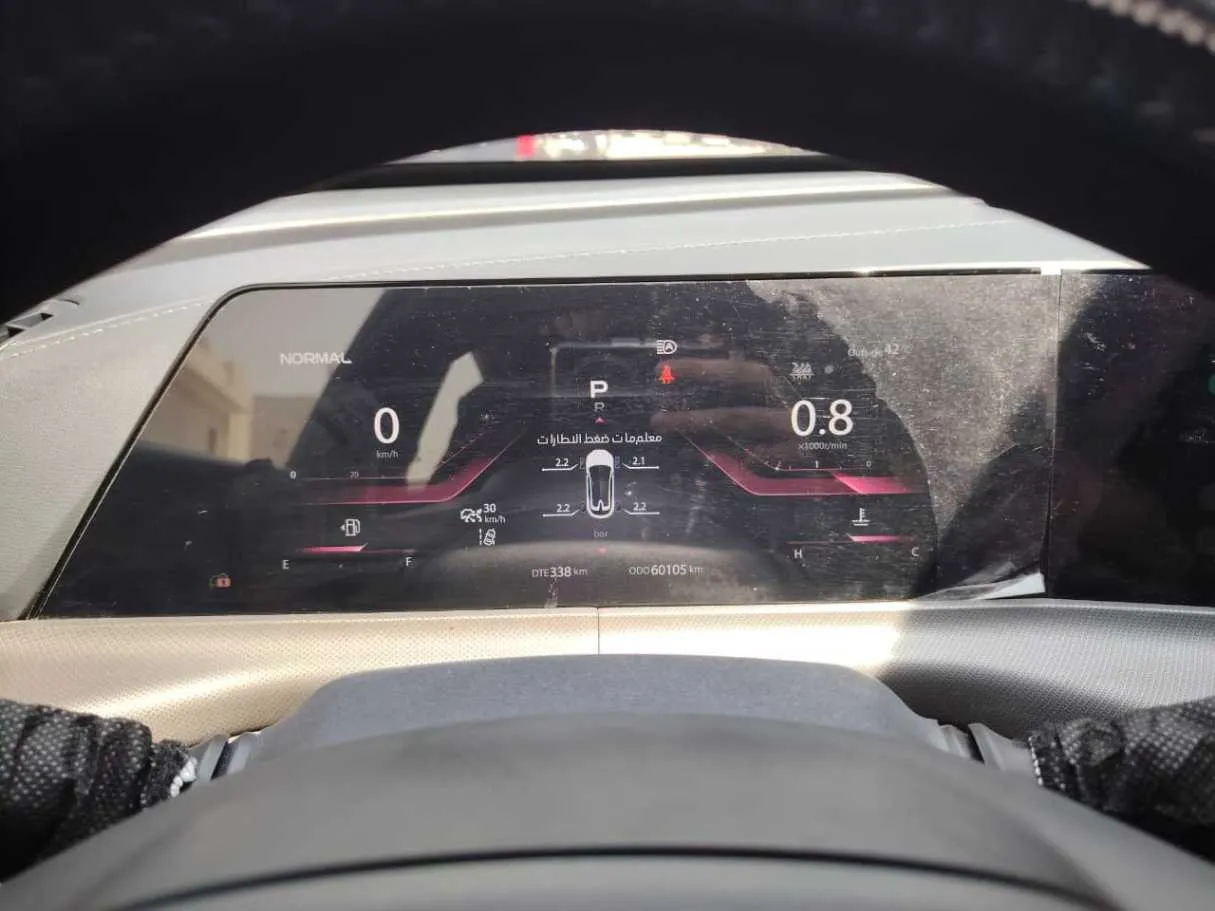 Car image 17