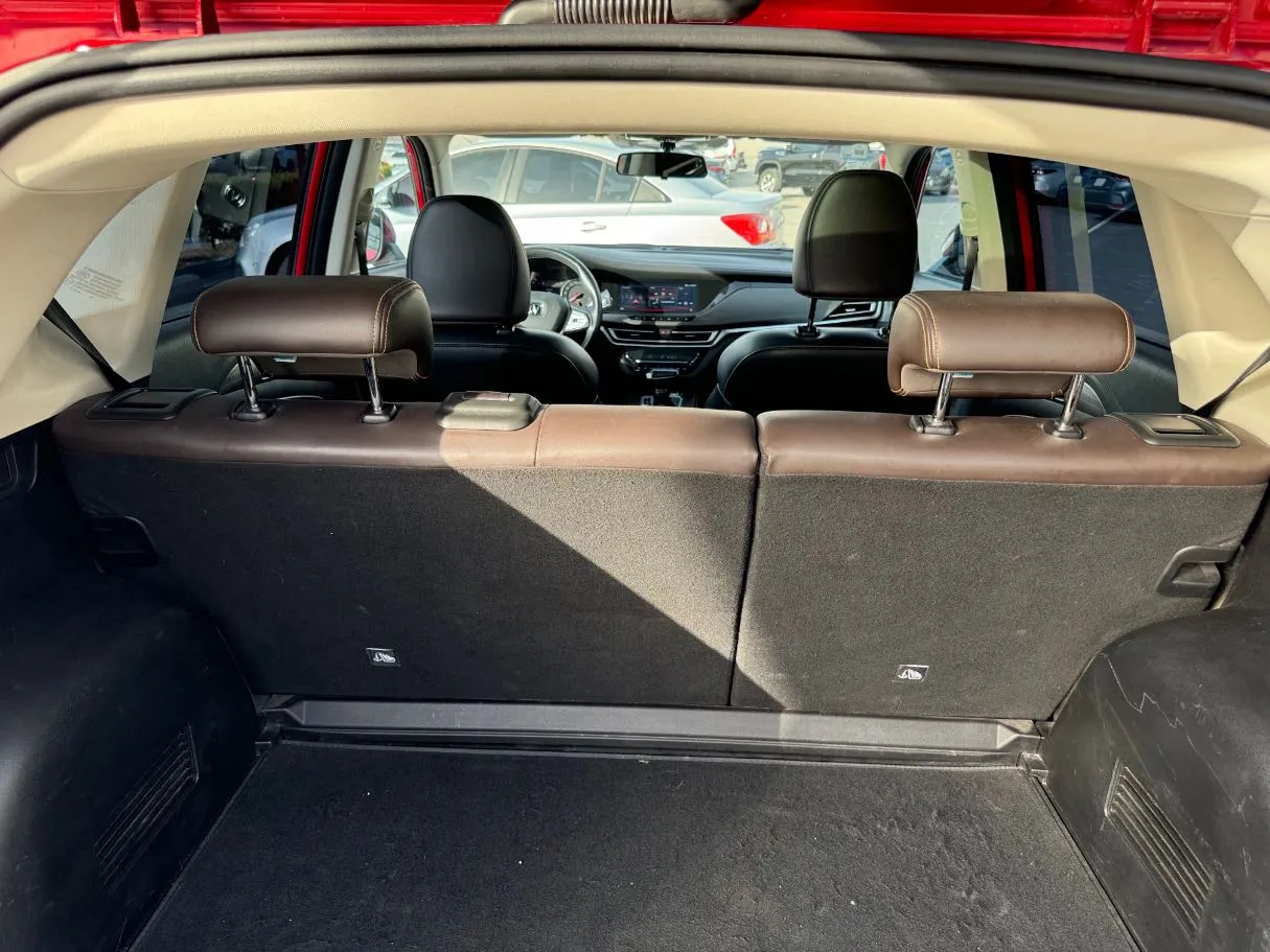 Car image 22