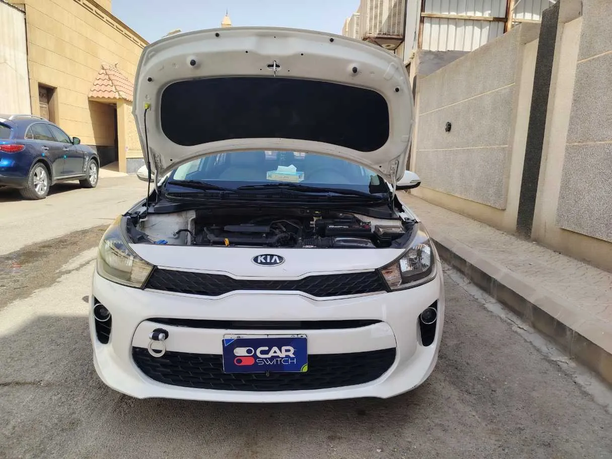 Car image 29