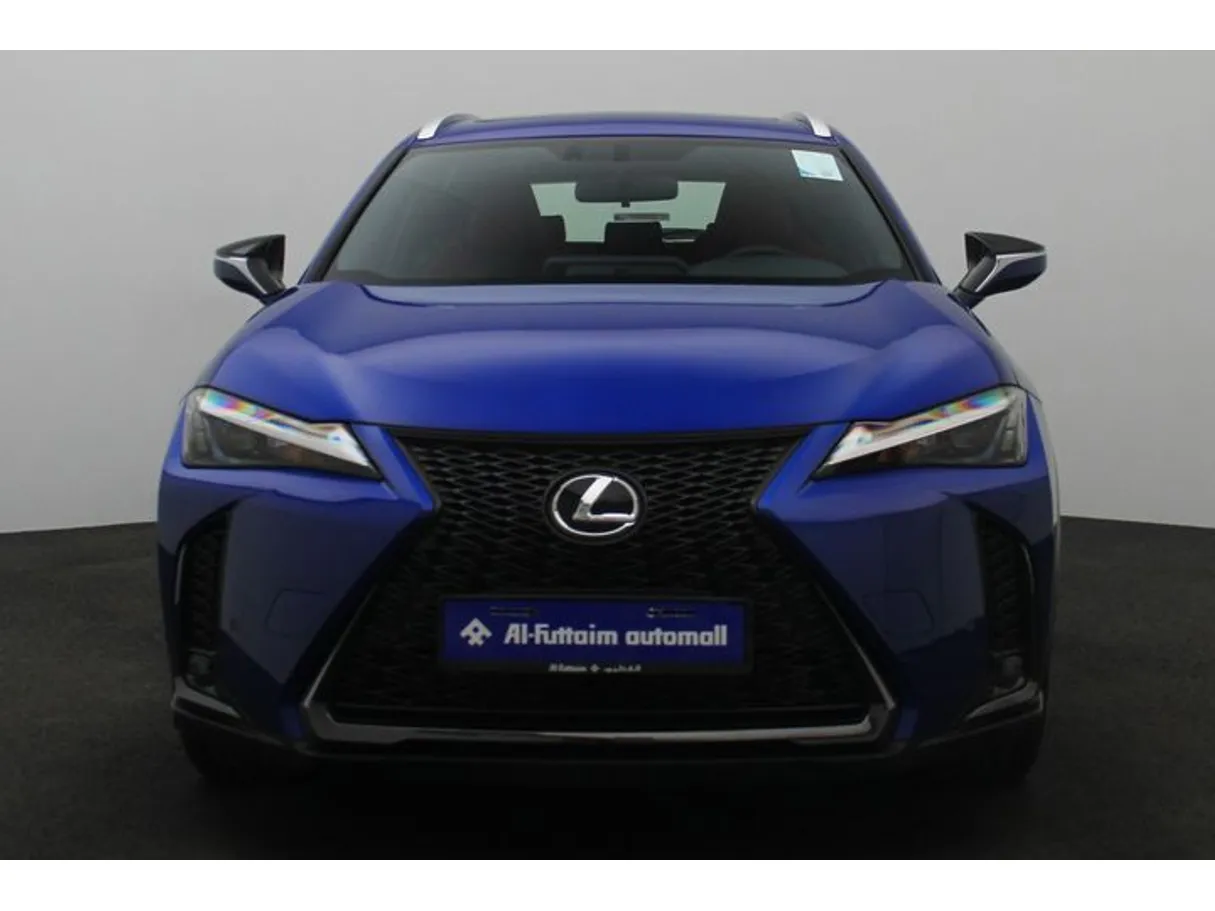 Car image 11