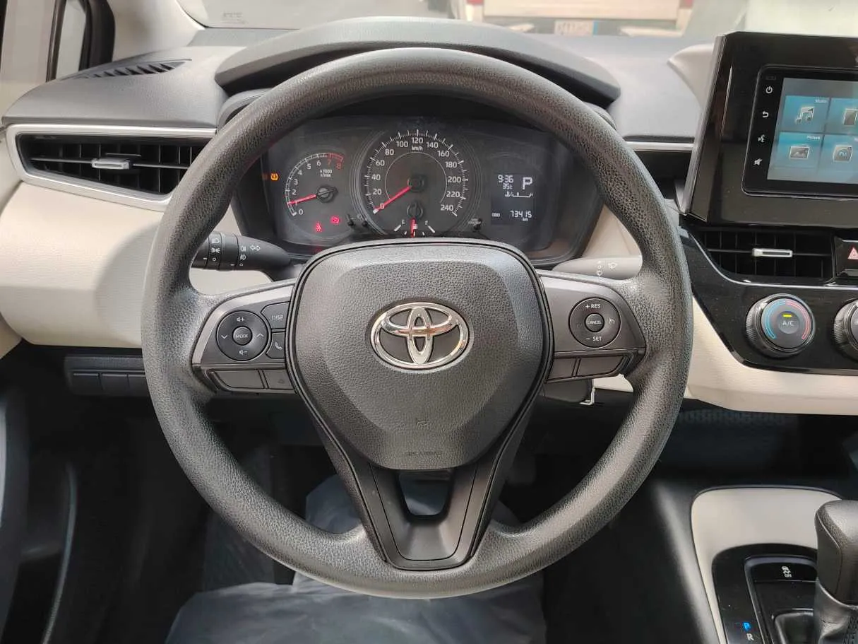 Car image 21