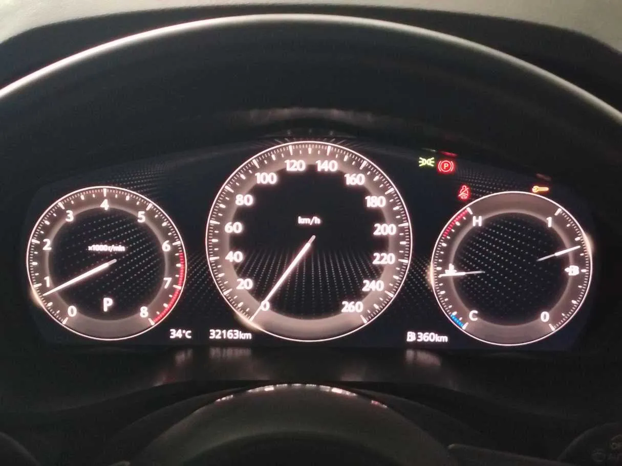 Car image 28