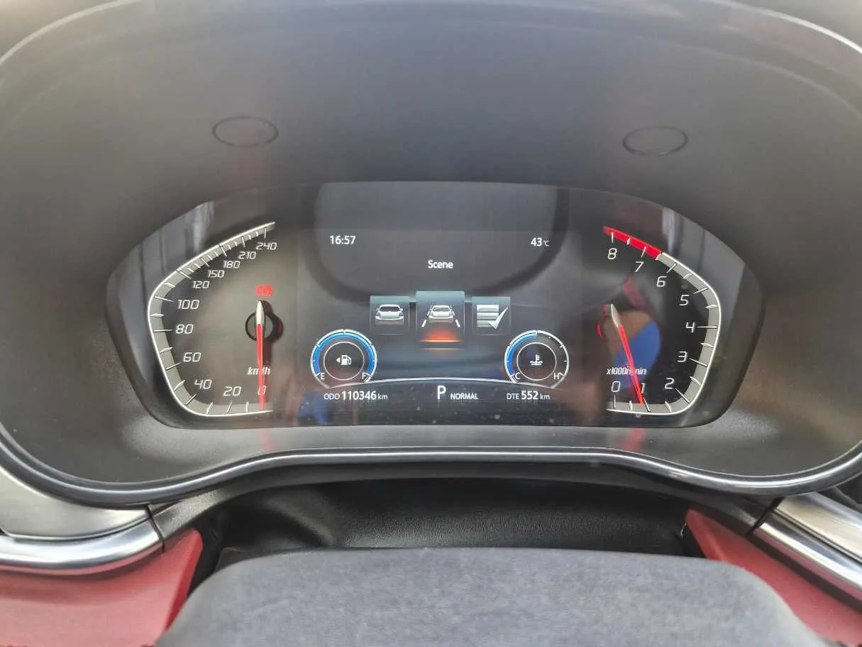 Car image 20