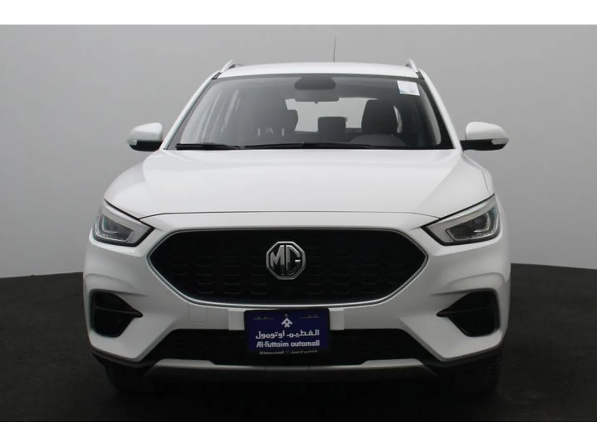 Car image 11