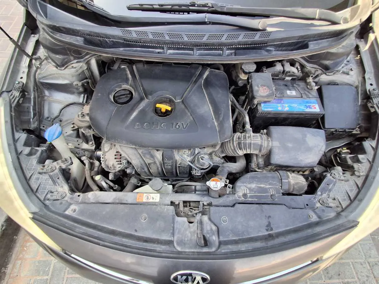 Car image 20