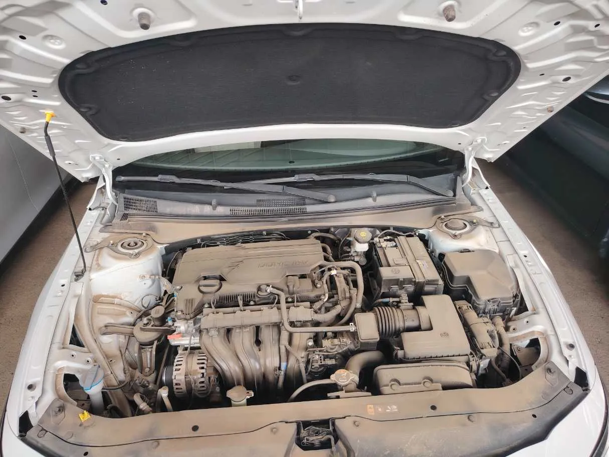 Car image 29