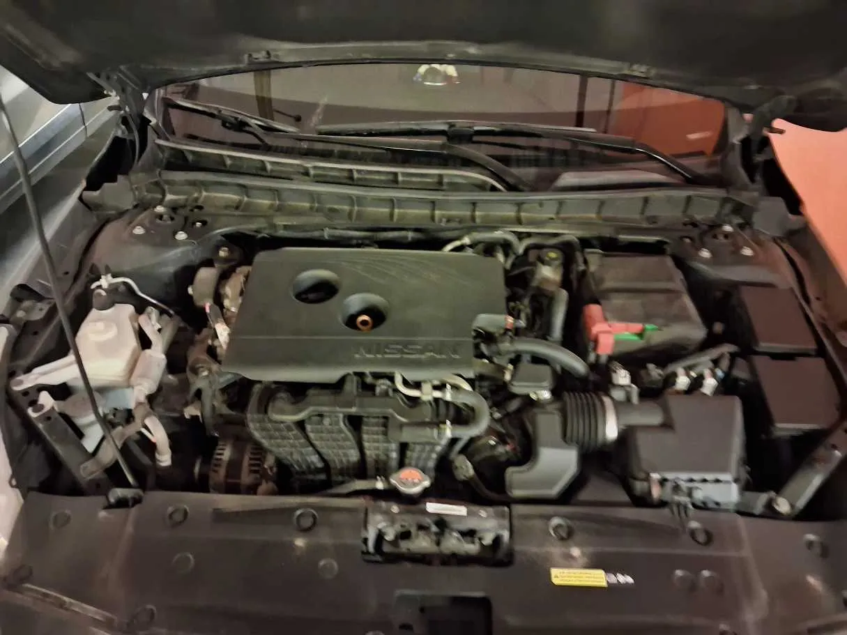 Car image 21