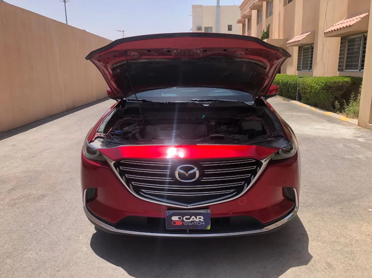 Car image 25