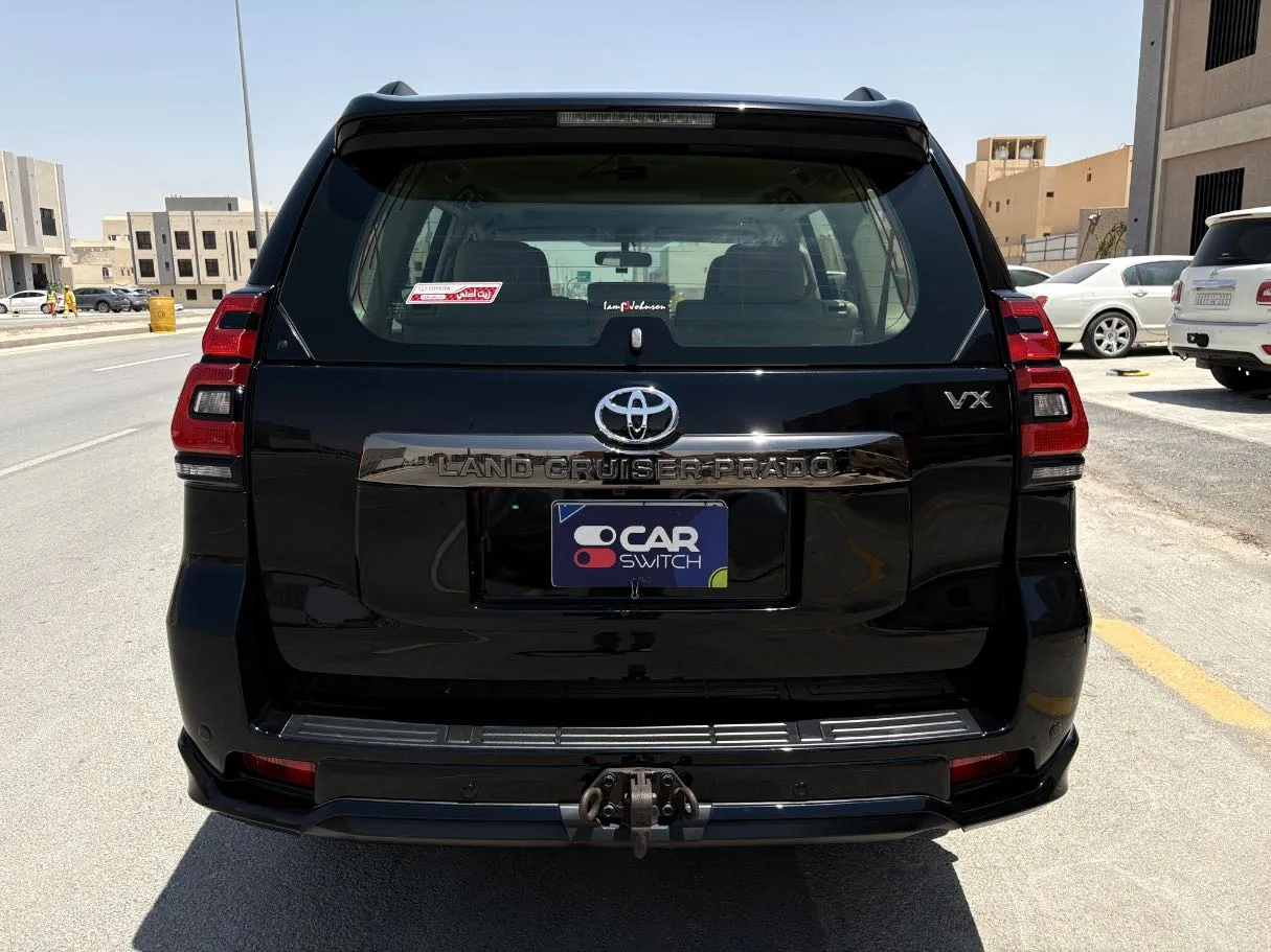 Car image 6