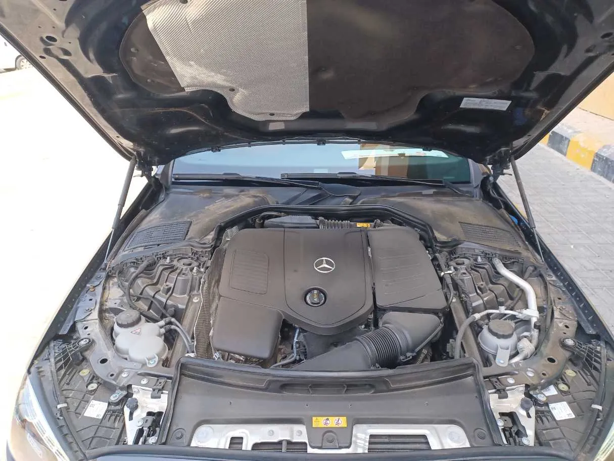 Car image 23