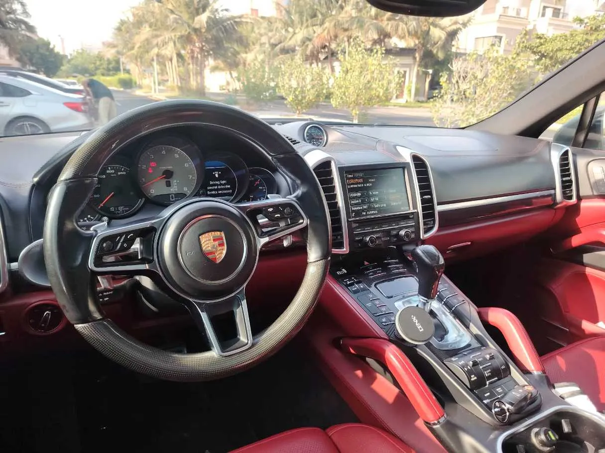 Car image 31