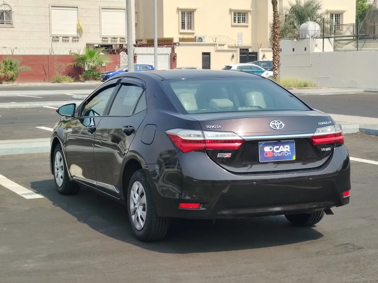 Car image 7