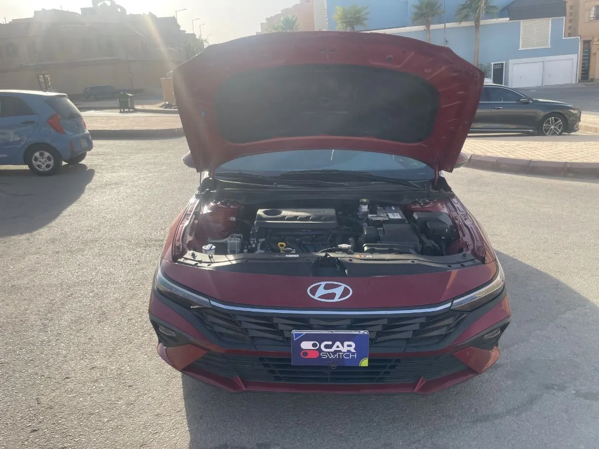 Car image 25