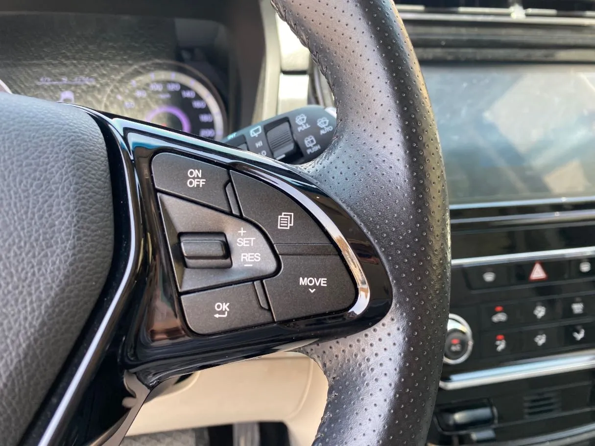 Car image 23