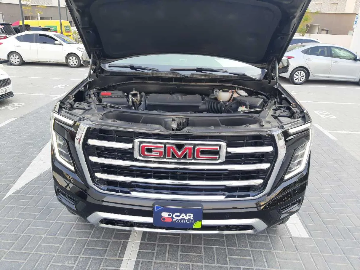 Car image 19