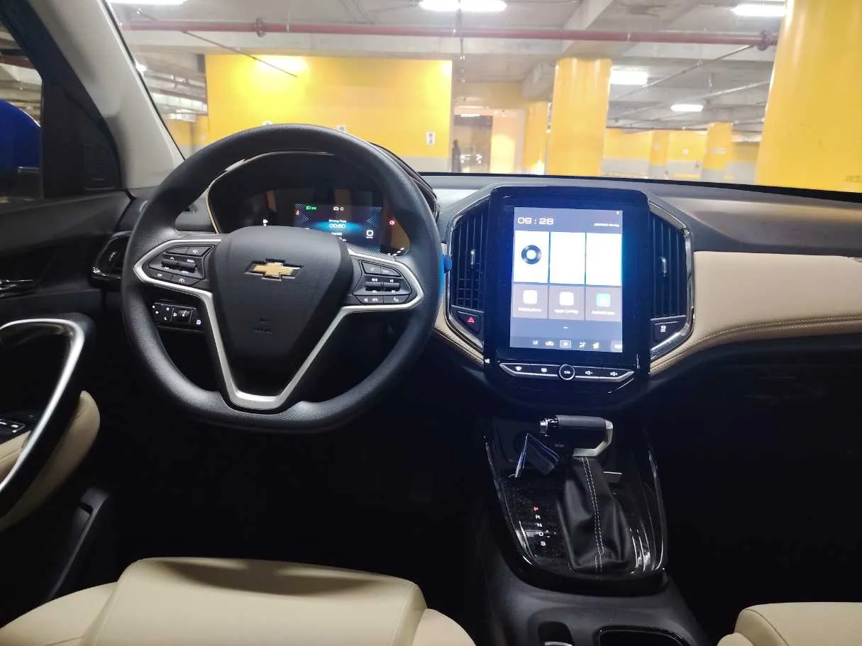 Car image 21
