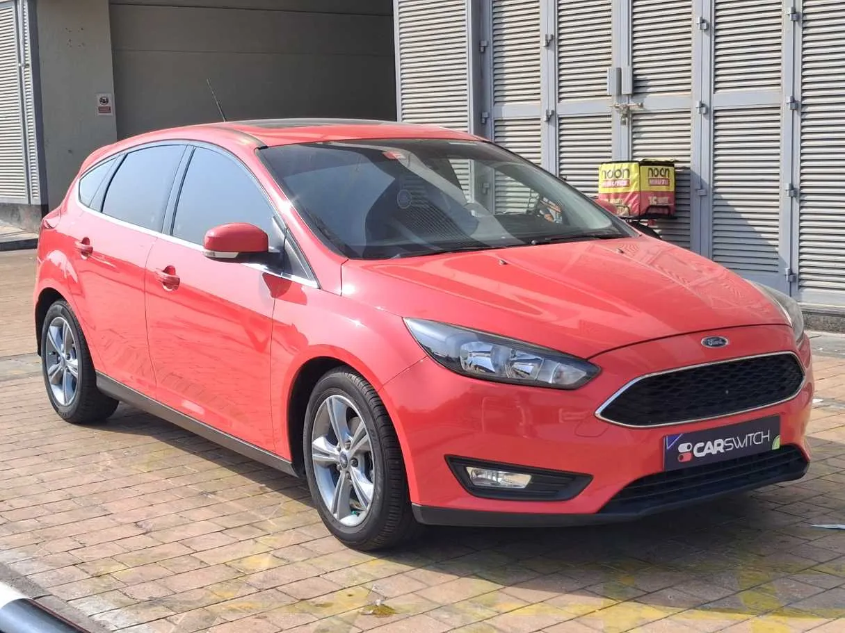 Car image 3