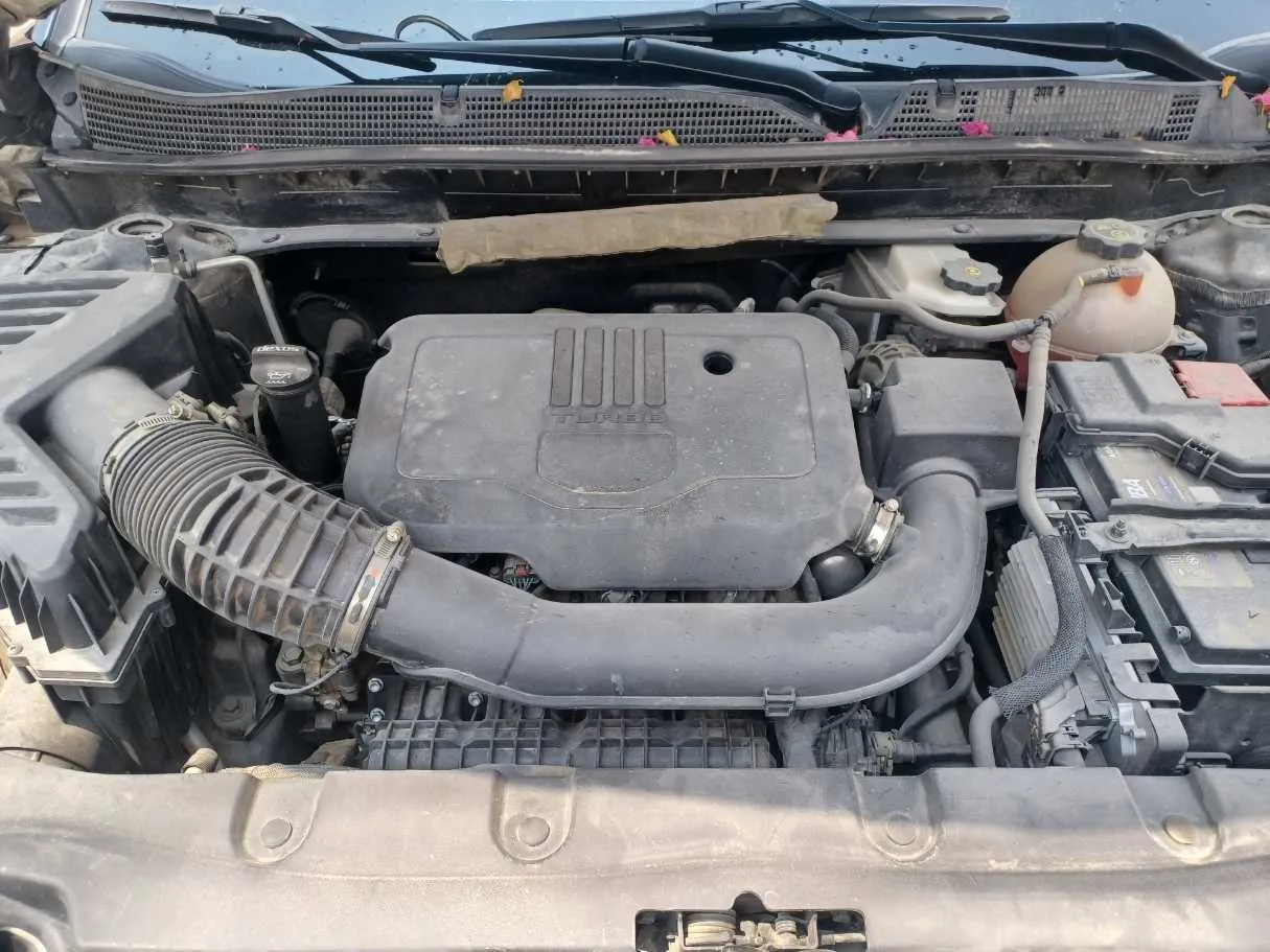 Car image 23