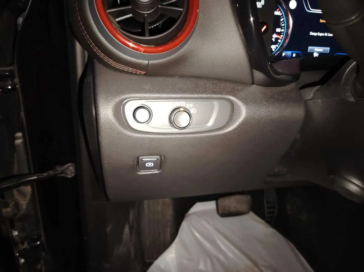 Car image 44