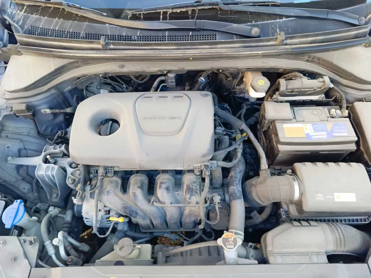 Car image 35