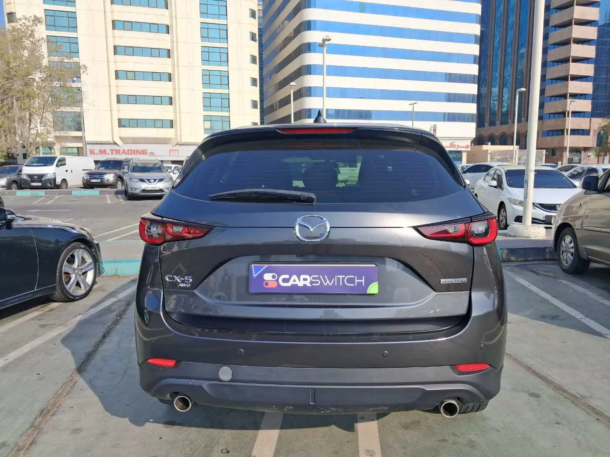 Car image 6