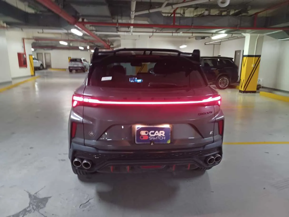 Car image 6