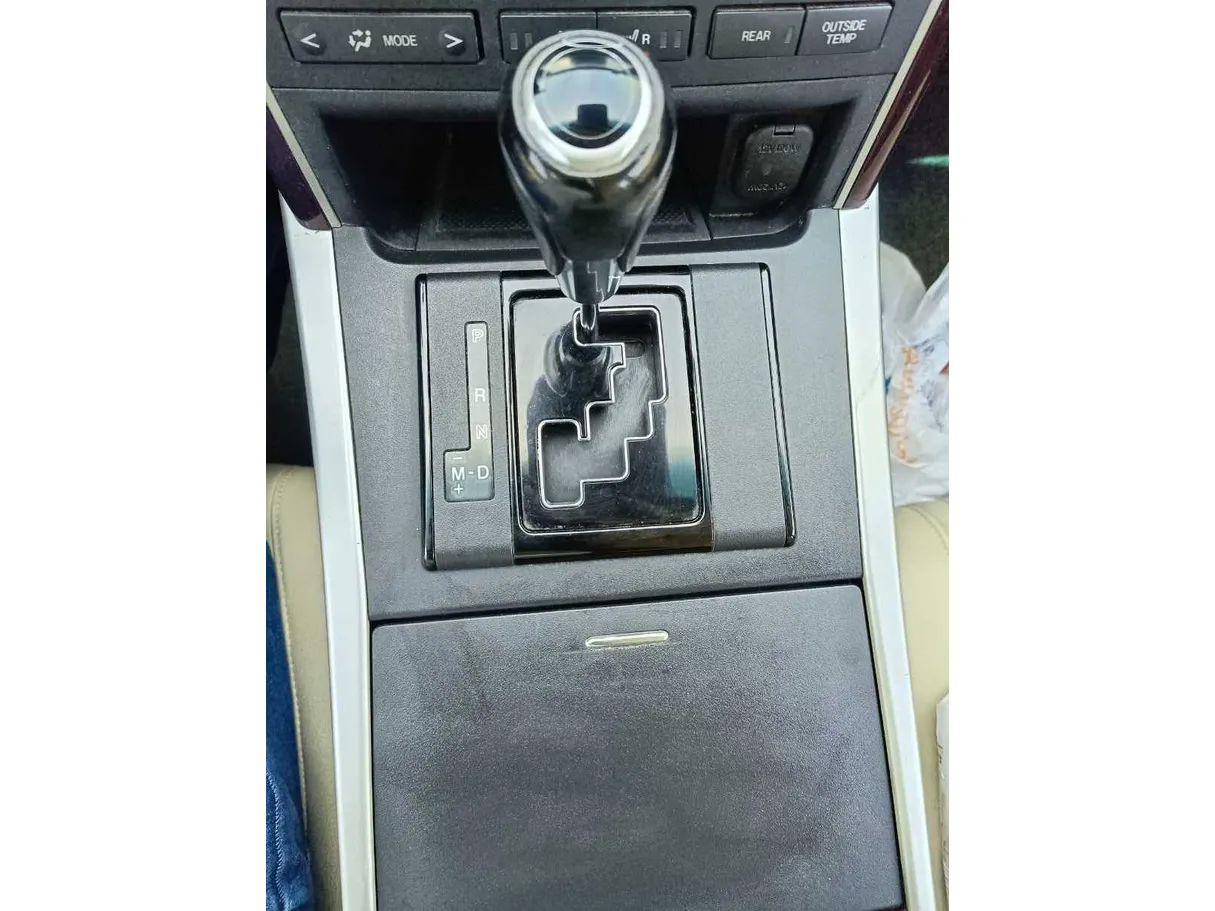 Car image 22