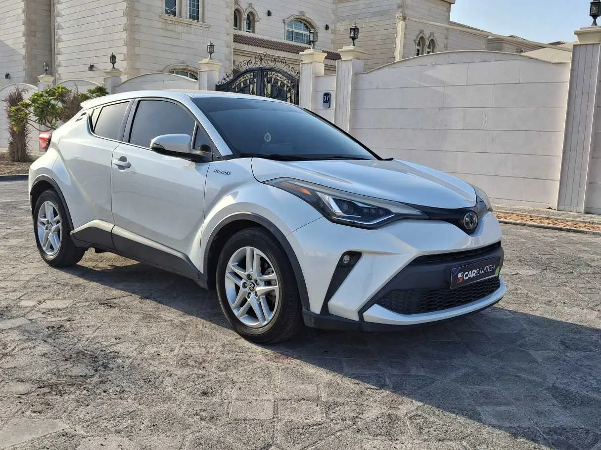 Car image 3