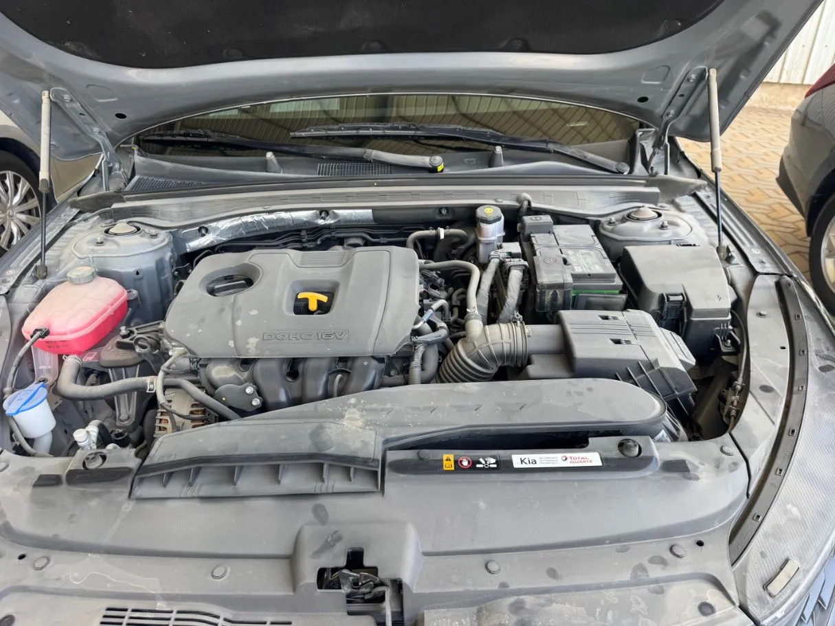 Car image 20