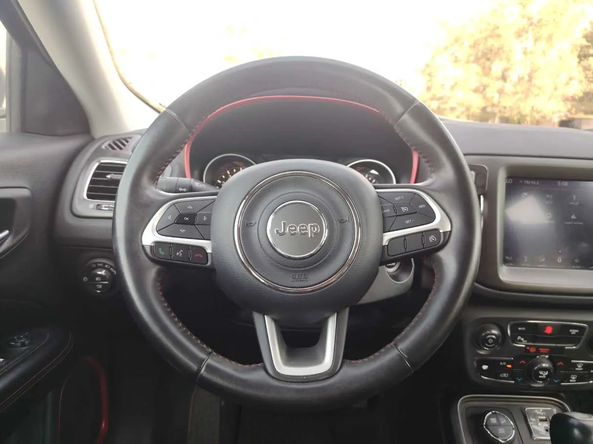 Car image 22