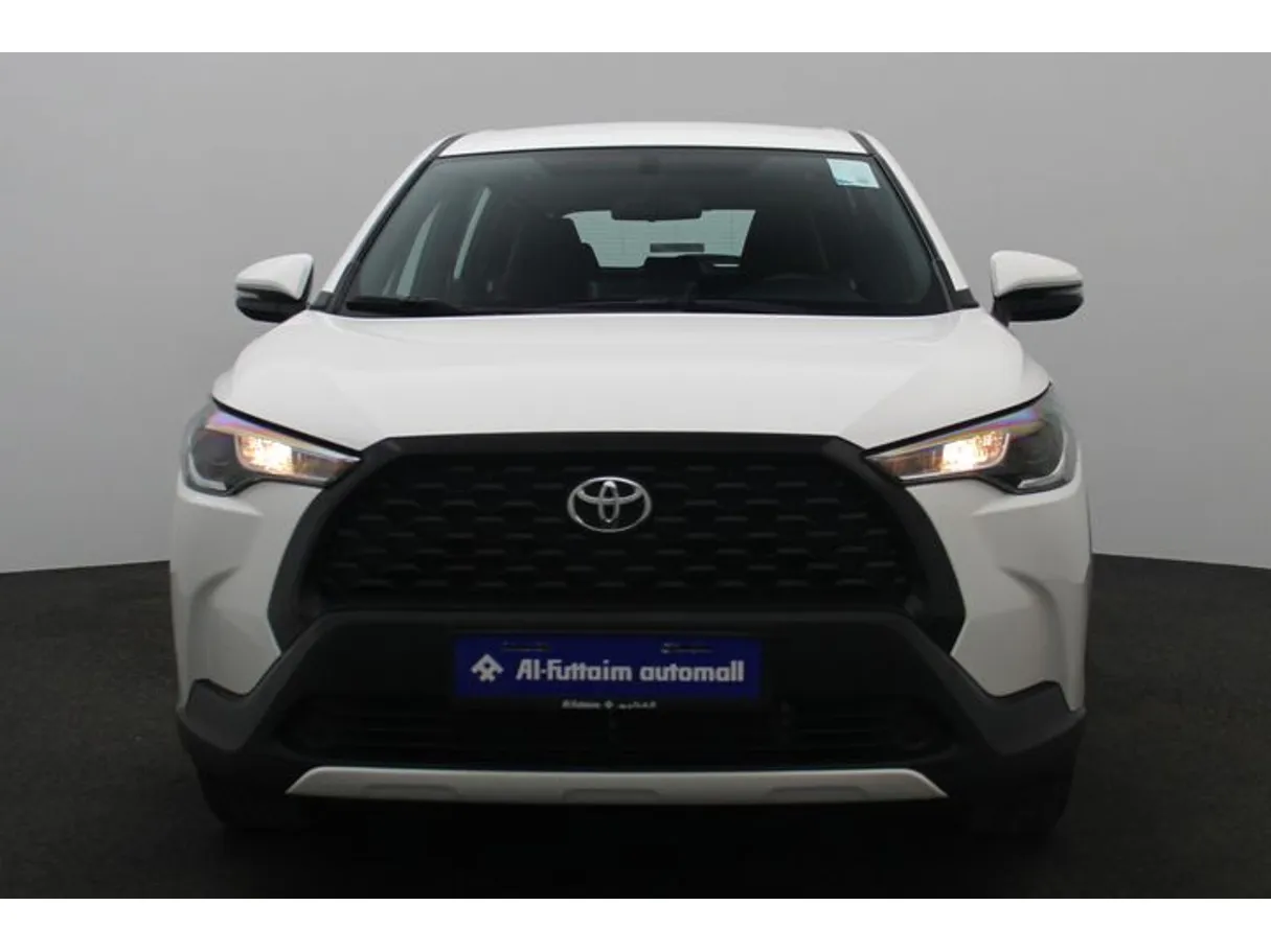 Car image 11