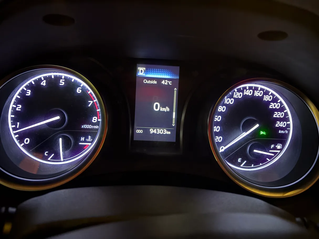 Car image 6