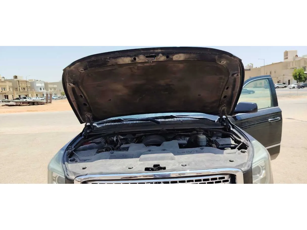 Car image 30