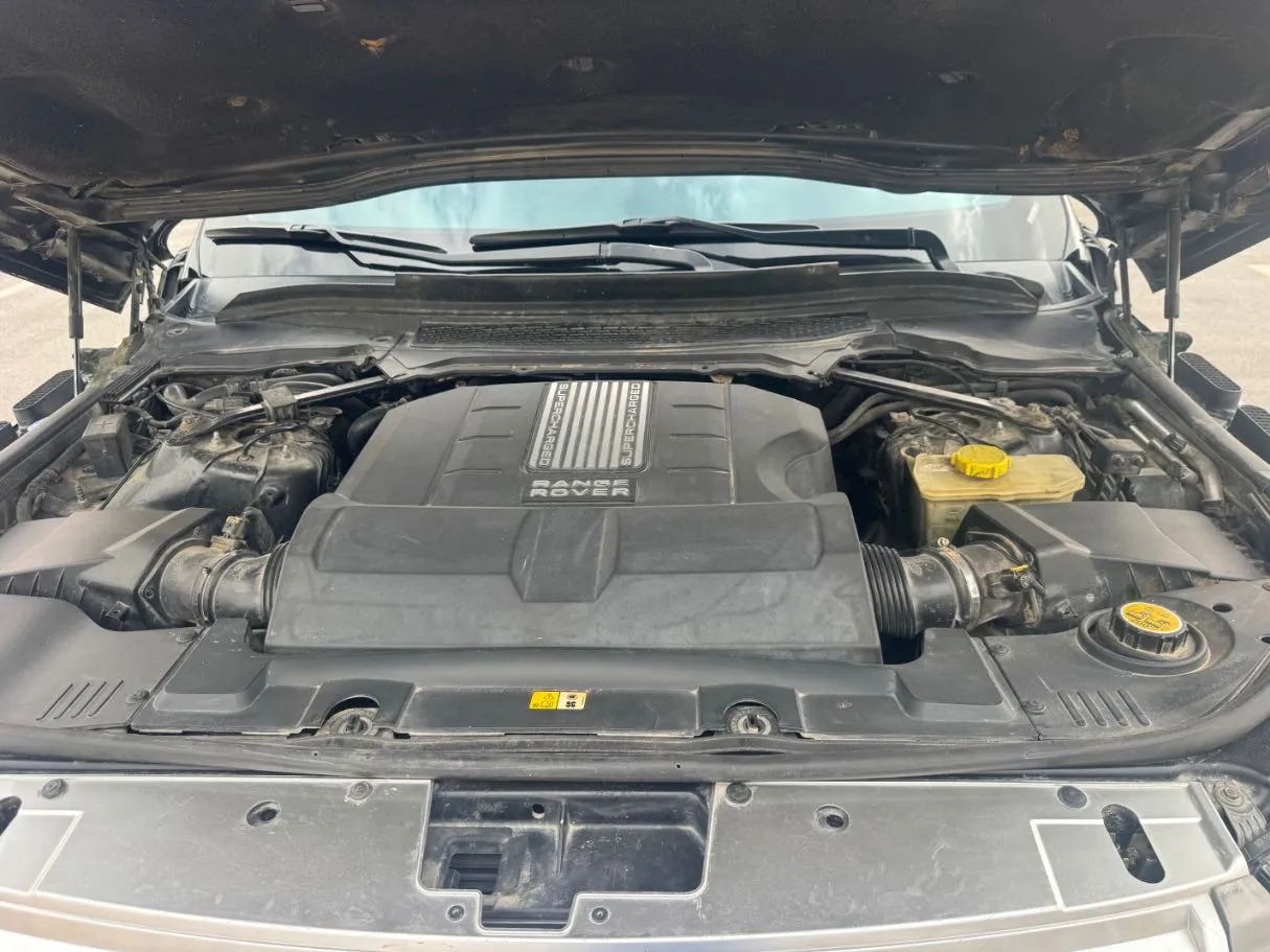 Car image 23