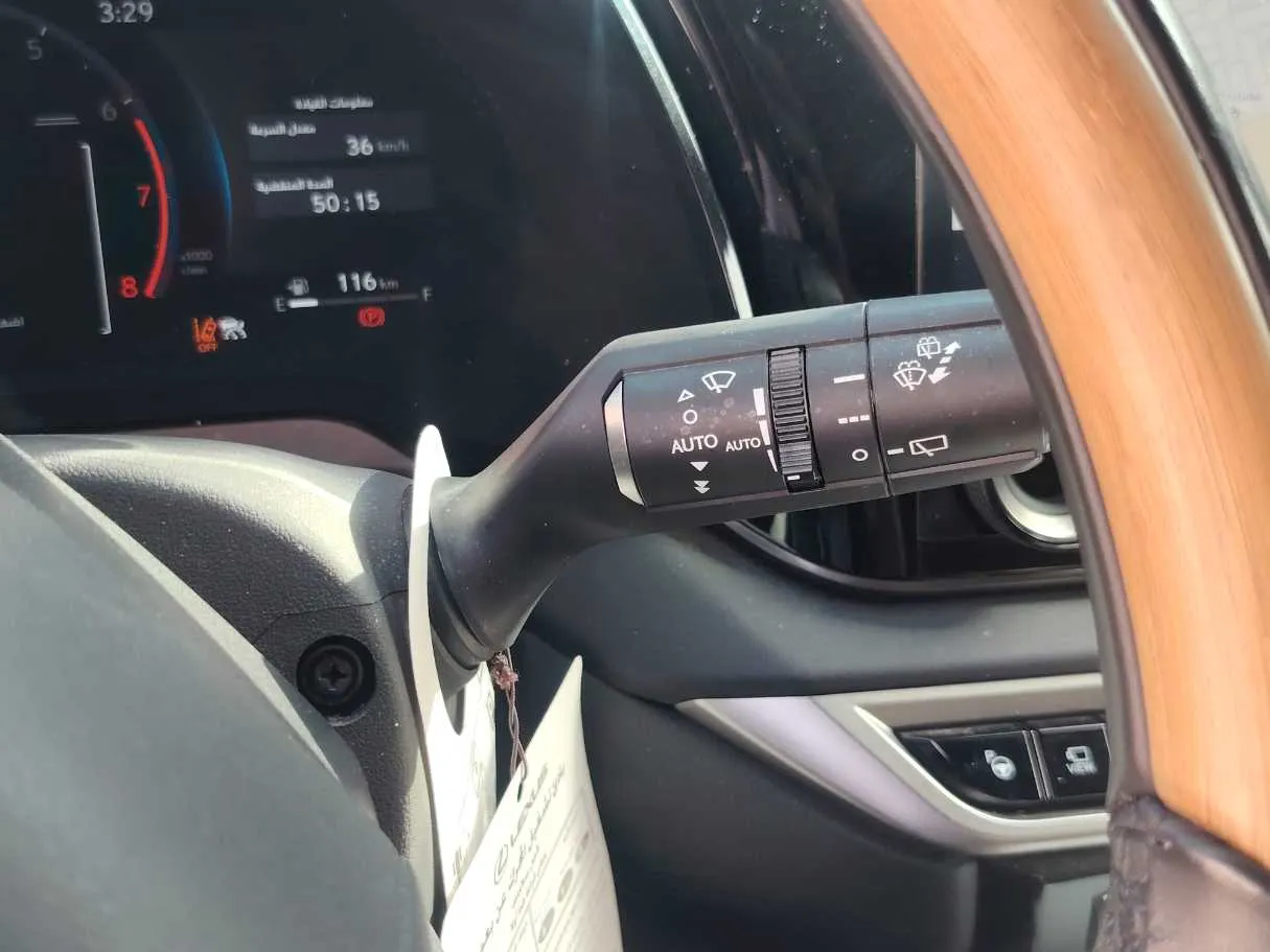 Car image 33