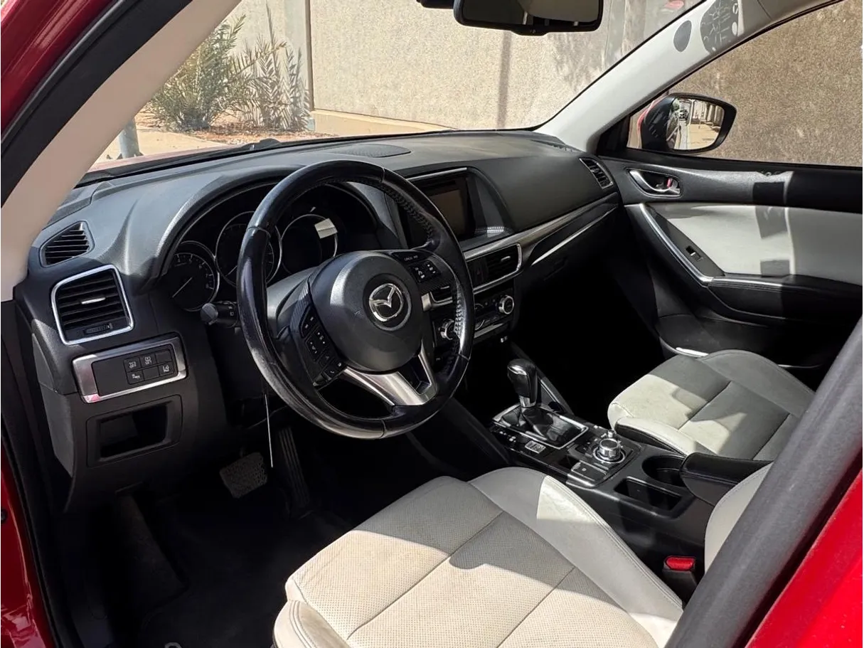 Car image 6