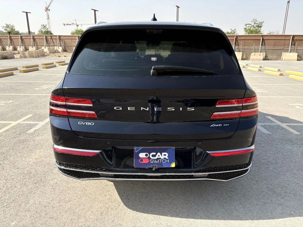 Car image 6